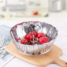 Load image into Gallery viewer, Stainless Steel Steamer basket for Veggie/Seafood with Safety Tool
